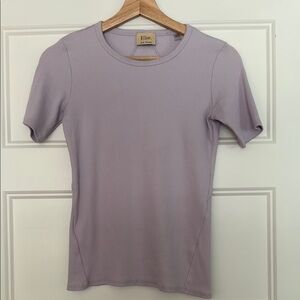 Elie Tahari Lavender Short Sleeve Tee     Size XS